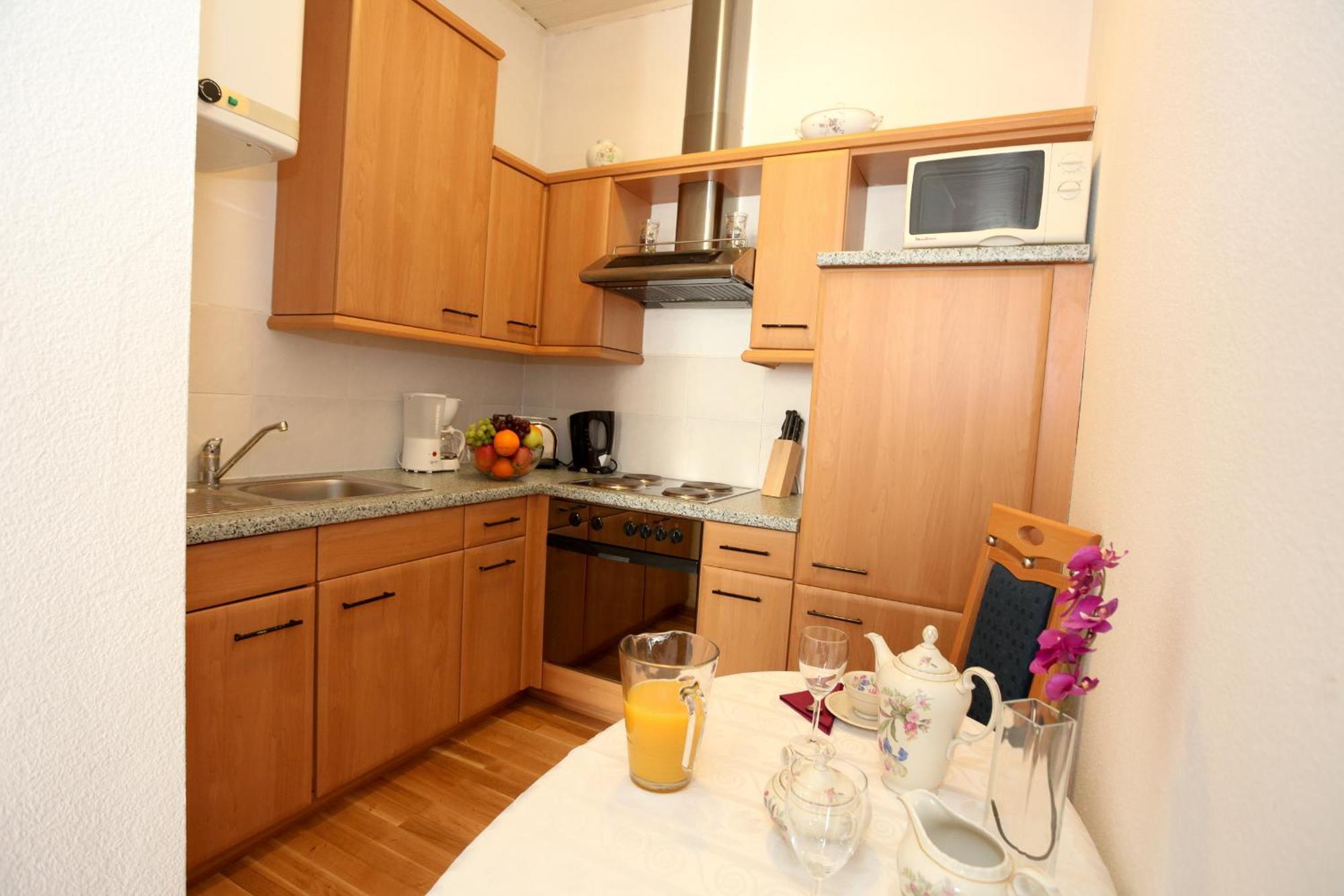 Mozart Apartments Вена Экстерьер фото