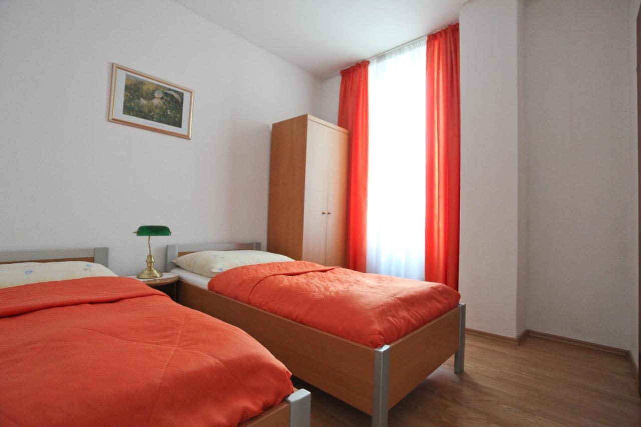 Mozart Apartments Вена Номер фото